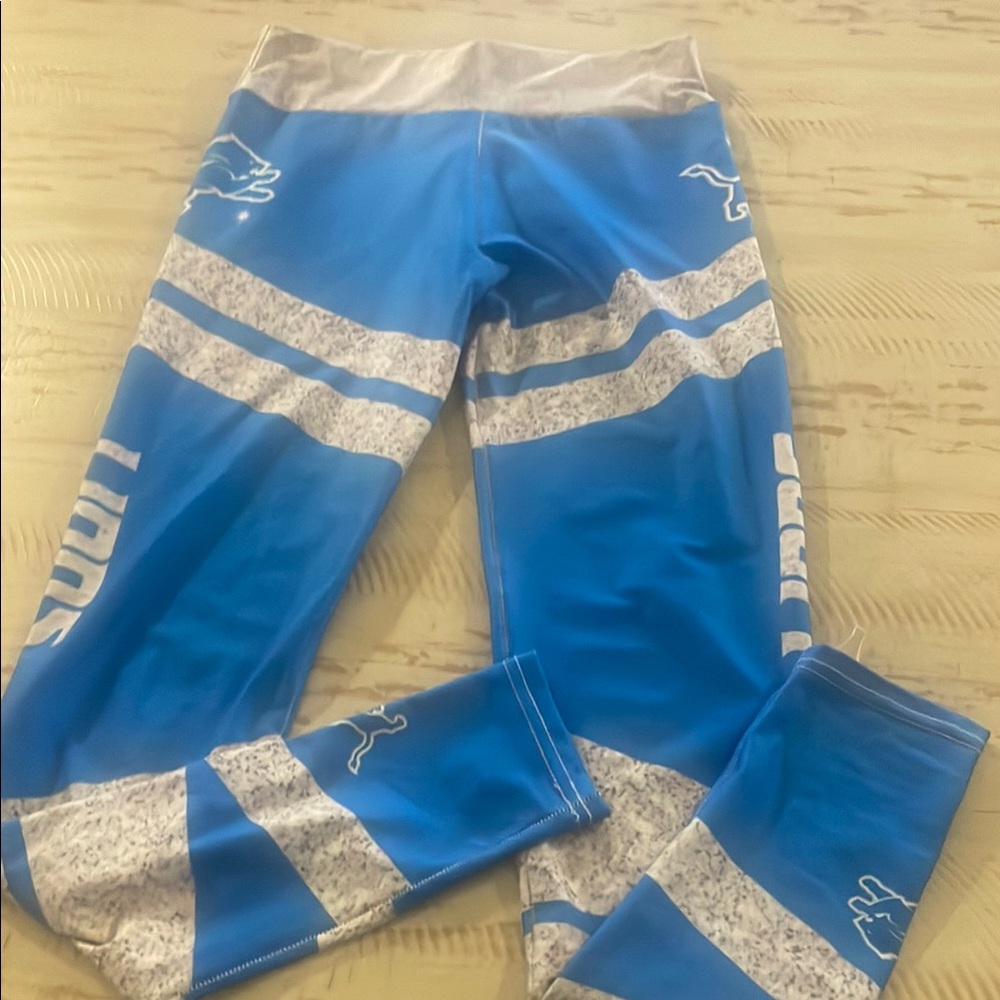 Detroit Lions tights small woman’s